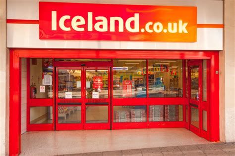 Iceland opening and closing hours for August Bank Holiday Monday 2019