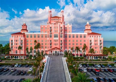 St. Pete Beach Luxury Hotel Deals & Special Offers | The Don CeSar