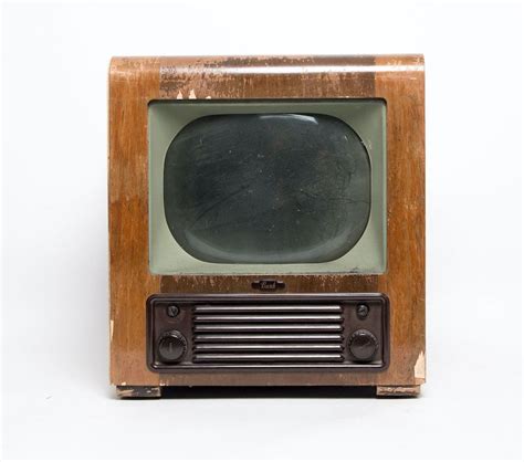 Non Practical Vintage 1940's Bush TV | LONDON PROP HIRE