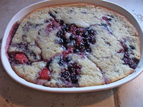 Mixed Berry Cobbler Recipe | Divas Can Cook