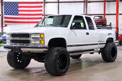 1998 Chevrolet Silverado | GR Auto Gallery