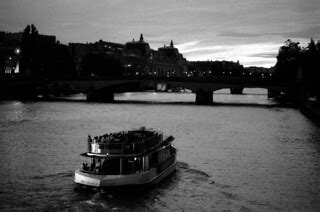 La Seine | ===> This photo is public domain. More infos. | Nicolas Vigier | Flickr