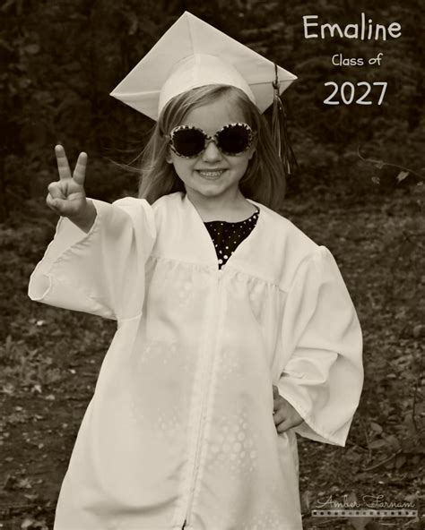 Pre K Graduation, Kindergarten Graduation, Graduation Pictures, Graduation Ideas, Grad Pics ...