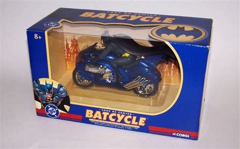 Batman Batcycle 2000 DC Comics Corgi 1:16 Scale Die Cast Vehicles NIB 2004 | Corgi, Batman toys ...