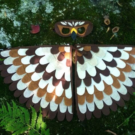 Hawk Costume Set / Felt wings and fierce mask / Fly like a | Etsy | Diy costumes kids, Costumes ...