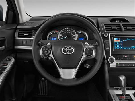 2014 Toyota Camry: 58 Interior Photos | U.S. News