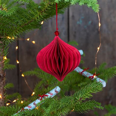 ﻿Red Round Honeycomb Christmas Decoration | ﻿Rex London