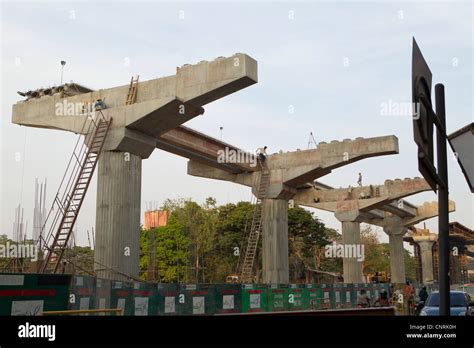 Elevated road under construction Stock Photo - Alamy