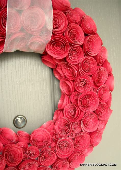 I'm a Yarner: Paper Rose Wreath