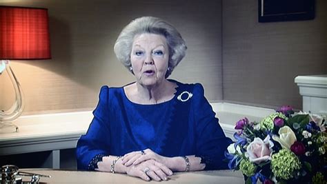 Dutch Queen Beatrix announces abdication | The World from PRX