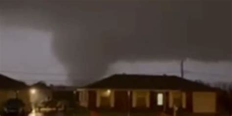 Deadly tornado rips through heart of New Orleans | Fox Weather