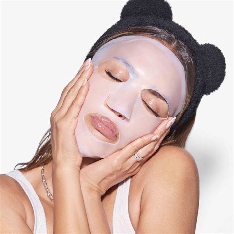 Reusable Magic Mask - Silicone Sheet Mask | Honest