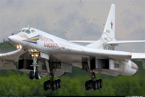 Tupolev Tu-160 - Russia - Air Force | Aviation Photo #2829136 | Airliners.net