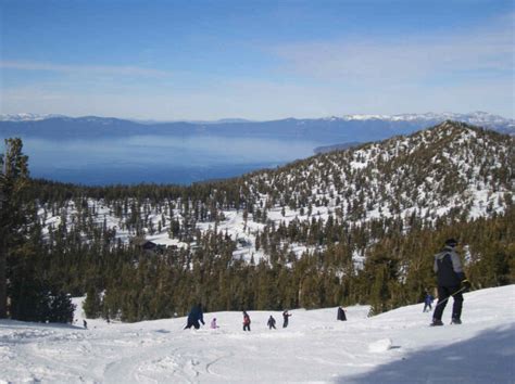 7 Best Ski Resorts in California | Recommended By A Local!