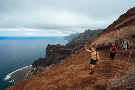 15 BEST HIKES ON KAUAI, HAWAII - Journey Era