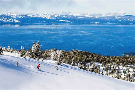 7 Best Lake Tahoe Ski Resorts for a Winter Getaway