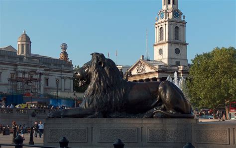 Lion Sculpture - Bob Speel's Website