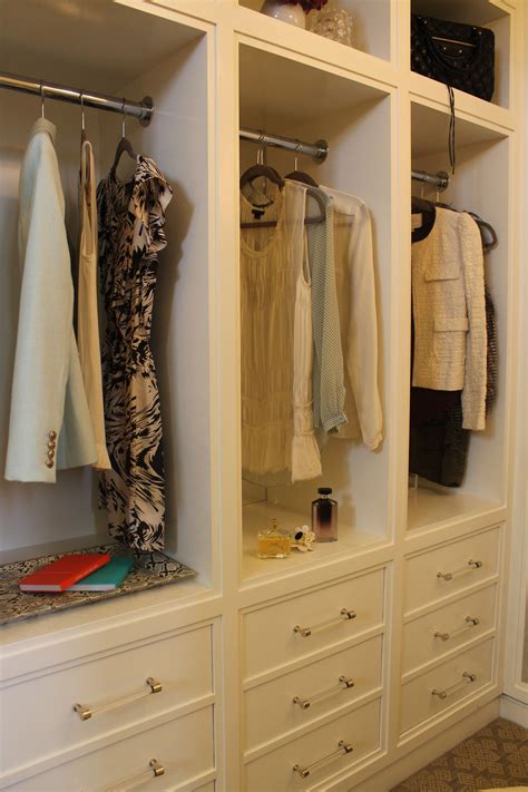 Closet. Separated hanging | Build a closet, Closet designs, Closet bedroom