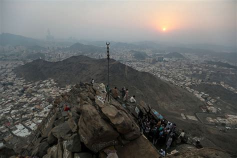 15 Photos From The Hajj Pilgrimage In Mecca