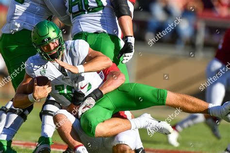 Oregon Ducks Quarterback Justin Herbert 10 Editorial Stock Photo ...