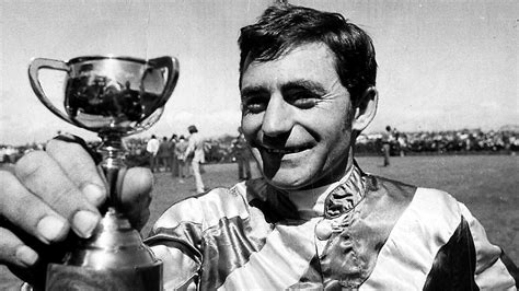 Melbourne Cup-winning jockey Harry White dies, aged 78