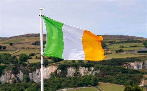 Bandera de Irlanda Significado Historia e Imágenes