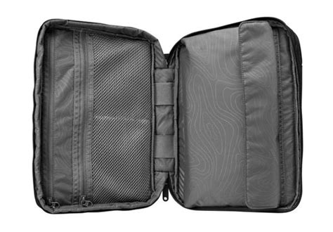 Incase iPad Travel Kit Case Plus | Gadgetsin