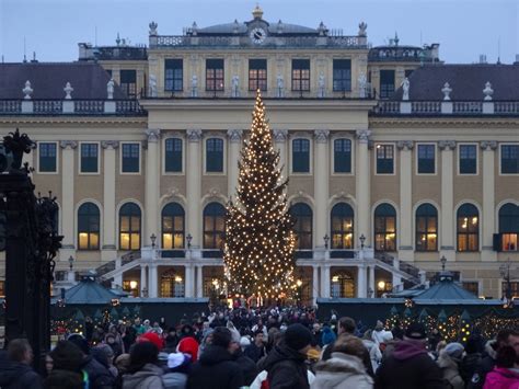 Schönbrunn Palace Christmas Market - Happyface313