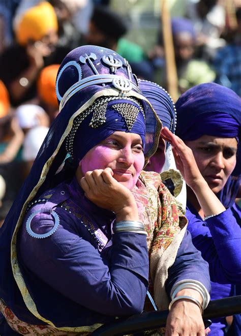 Nihang Sikhs participate in the Hola Mohalla celebration at the holy ...