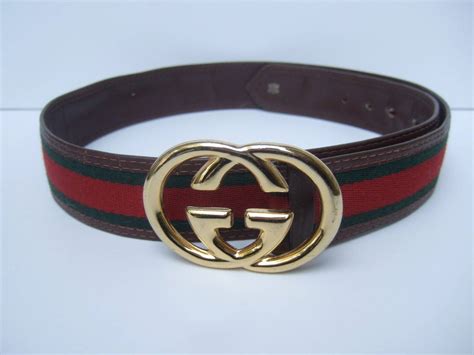 Gucci Sleek Gilt Buckle Red and Green Striped Belt c 1980s at 1stDibs | gucci belt red and green ...