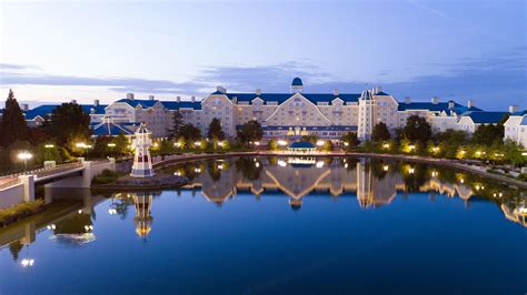 Disney's Newport Bay Club, 4 stars | Disneyland Paris