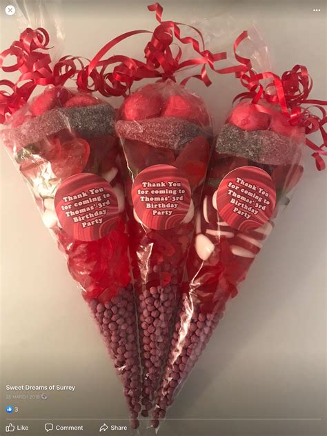 Pin de Lynn Henderson en Valentines | Malvaviscos decorados, Paletas de ...