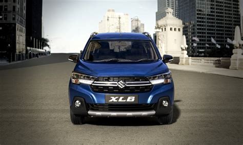 Maruti XL6 Images, Nexa XL6 Interior & Exterior Photos