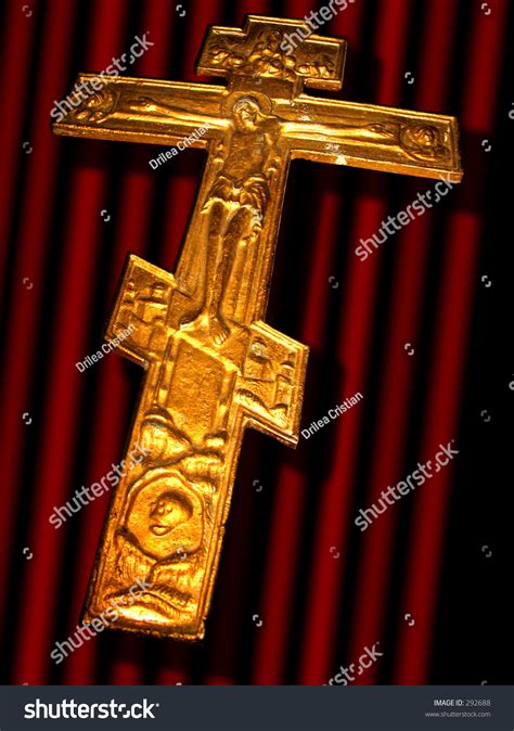 Romanian Solid Gold Cross Stock Photo 292688 | Shutterstock