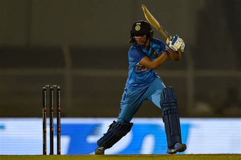 Harmanpreet Kaur Profile - Cricket Player, India | News, Photos, Stats ...