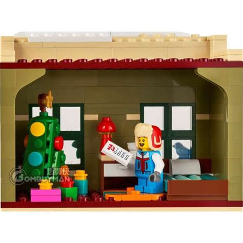 Buy LEGO 10308 Holiday Main Street (Icons) - BOMBUYMAN