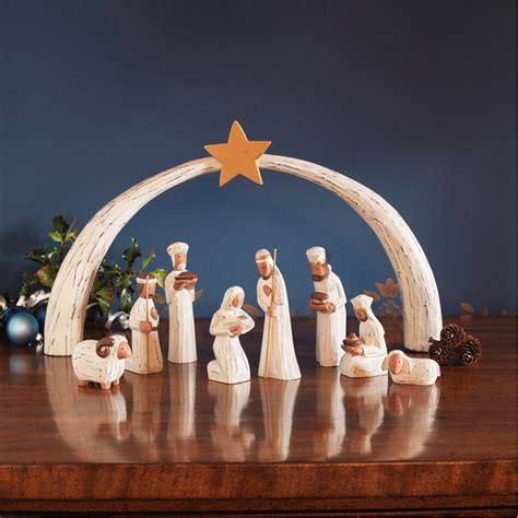 nativity | Holy family nativity, Nativity set, Christmas nativity scene