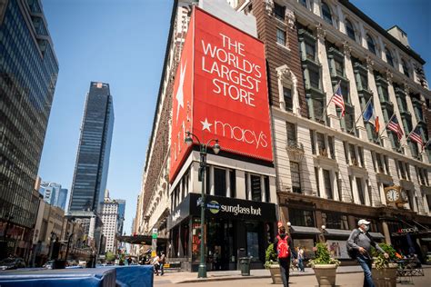 Macy’s Stores Closing Locations: List With Live Updates on 125 Stores ...