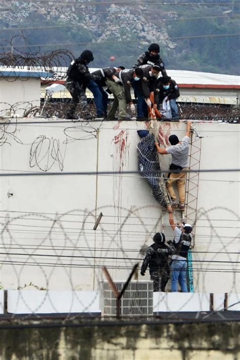 Saturday’s battle among Ecuador prison gangs killed 68 inmates, injured 25 more - The Cuenca ...