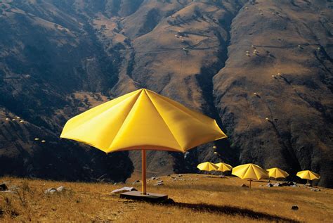 Christo and Jeanne-Claude, The Umbrellas, Japan-USA, 1991 - ELEPHANT