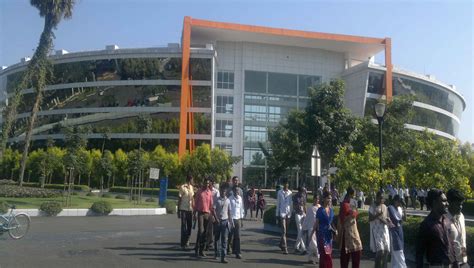 Infosys Chennai Campus photos- Largest D C of Infosys in India | Photobundle