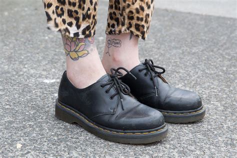 I love these low black dr martens!! #drmartensboots | Doc martens, Dr martens boots, Dr martens ...