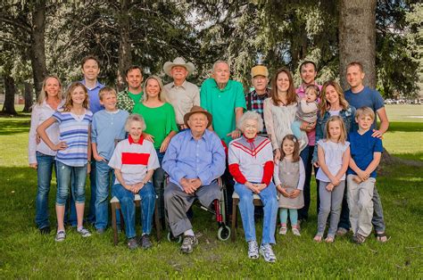 Wakefield Extended Family {Ogden Family Photographer} - Hilary Gardiner Photography - Greater ...