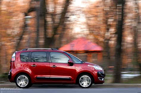 CITROEN C3 Picasso Review - autoevolution