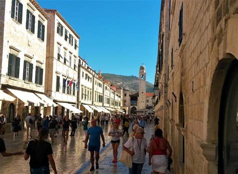 Private Walking Tour in Old Town of Dubrovnik - 2024 | HAPPYtoVISIT.com