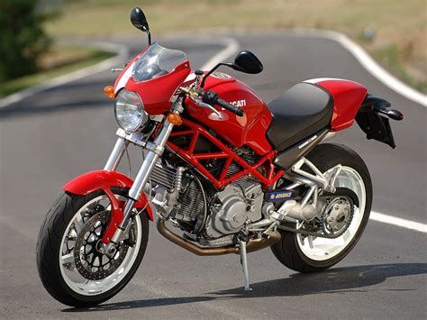 DUCATI Monster S2R 1000 (2006-2007) Specs, Performance & Photos ...