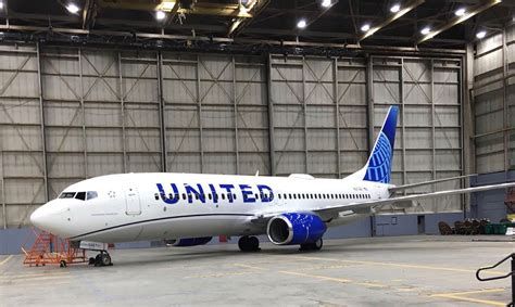 Official: United Airlines' New Livery - One Mile at a Time