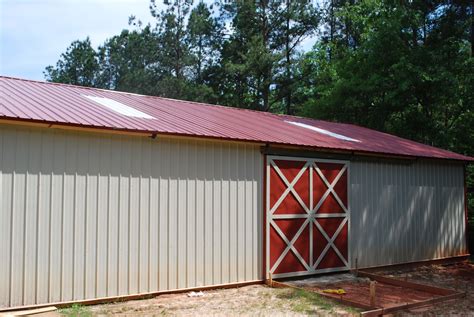 Open Shelter and Fully Enclosed Metal Pole Barns | Smith-Built