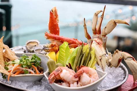 Grand Seafood Platter 7 – saltys.com