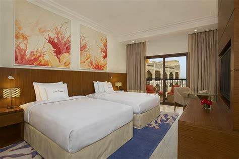 DoubleTree by Hilton Resort & Spa Marjan Island Rooms: Pictures & Reviews - Tripadvisor